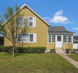 607 W Ripley St, Michigan City, IN, 46360