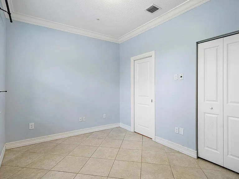 224 S Federal Hwy #4 — Photo 16