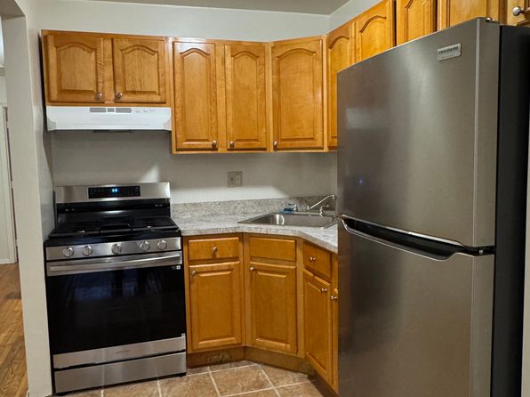 (undisclosed Address)