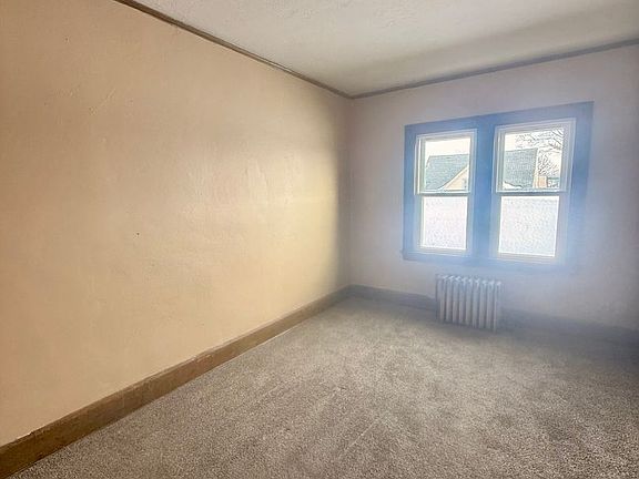 5th image of 1609 17th Ave APT 2E