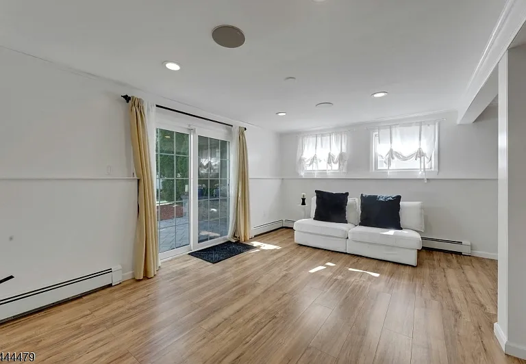 11 Rande Dr — Photo 32