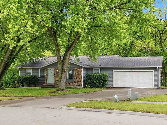 5th image of 1467 Valley View Dr