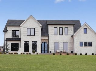 2445 Sunflower Dr, Hoschton, GA 30548