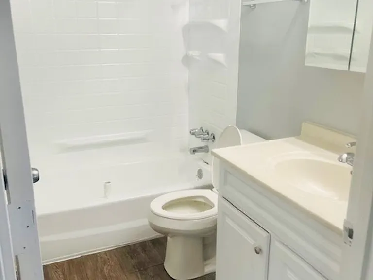 ONE & TWO BEDROOM APARTMENTS IN ANKENY! — Photo 29