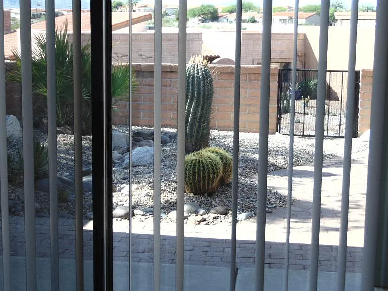 1597 W Calle Zuniga — Photo 24