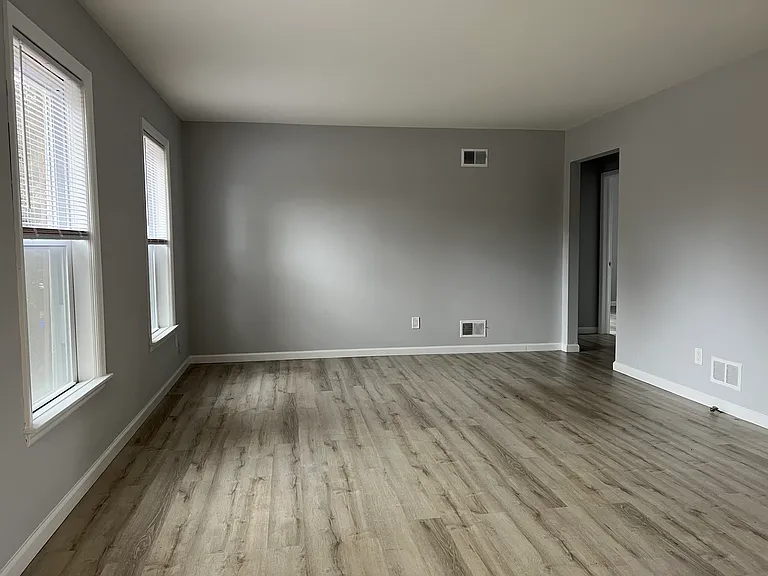 55 Central Ave #1 — Photo 4