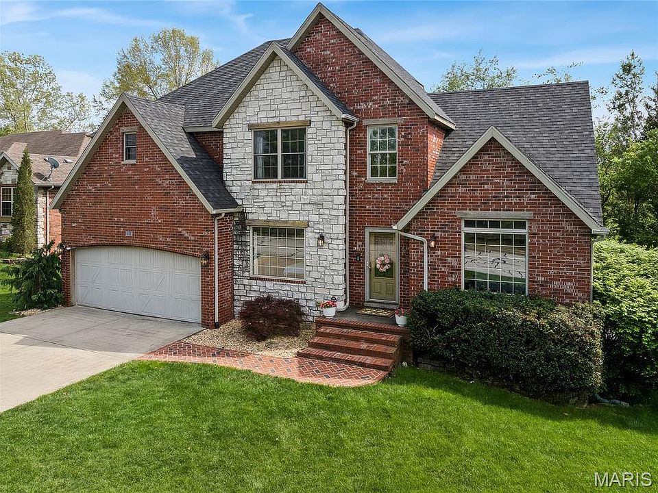 1st image of 2116 E Hawkins Ct