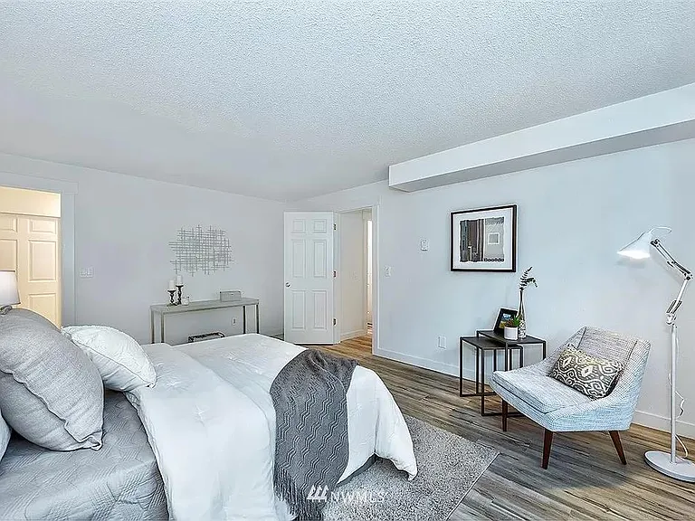 14609 NE 45th St #E7 — Photo 11