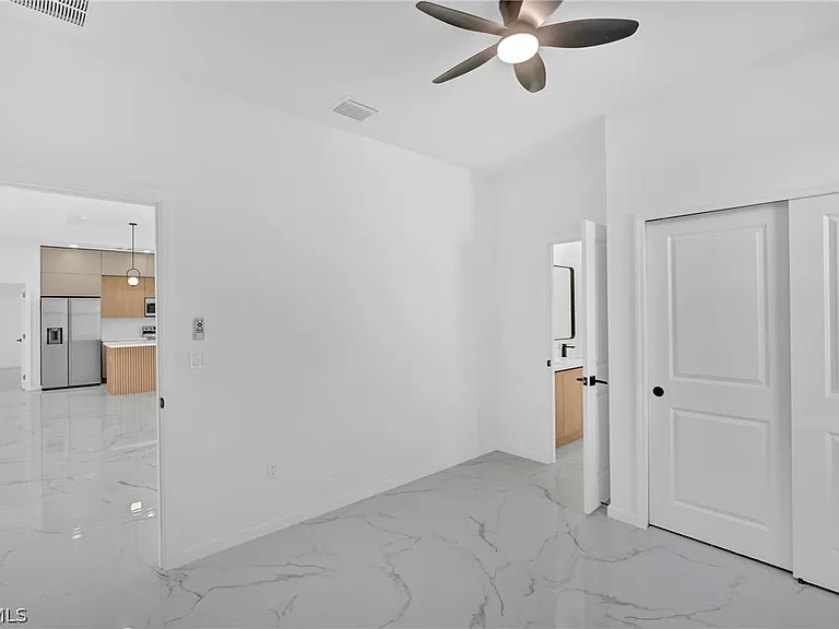 5231 6th St W — Photo 16