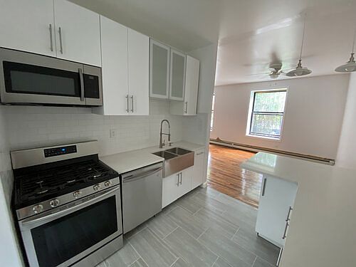 1st image of 149 Sterling St APT 1B