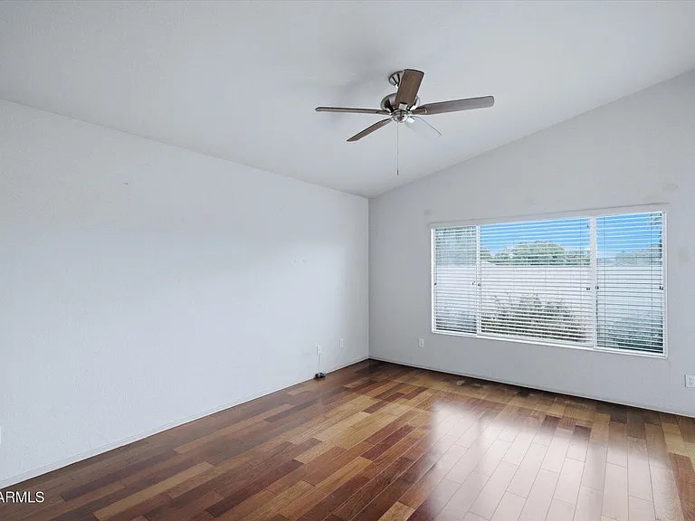 15251 W Verde Ln — Photo 18