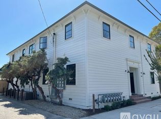 1233 Laurel St #TOWNHOUSE, Napa, CA 94559