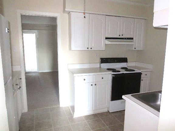5th image of 1580 Us 19 S APT 20