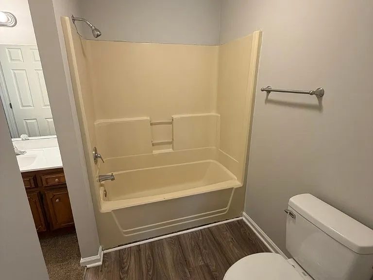 2558 Oak Hill Dr — Photo 17