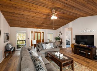 14196 Sun Forest Dr, Penn Valley, CA