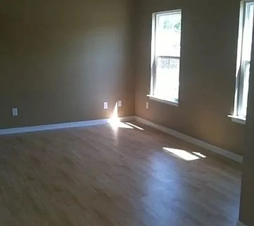 122 Earle Taylor Ln