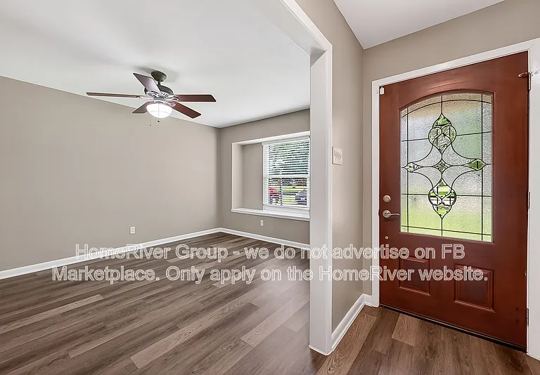 12002 Hillcroft Ave — Photo 5