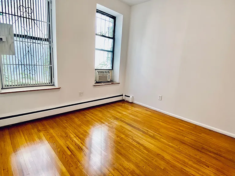 417 E 12th St #3B — Photo 3
