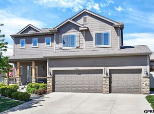 18818 Briar St, Omaha, NE 68136