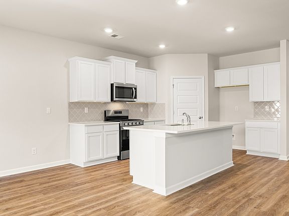 7th image of this home