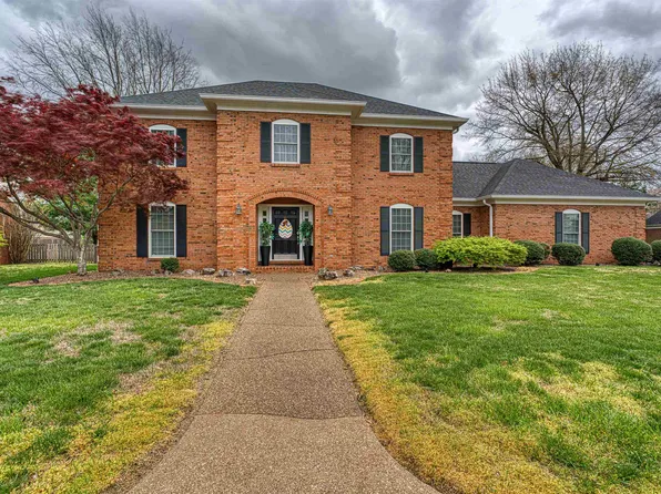 700 Brookshire Dr, Evansville, IN 47715