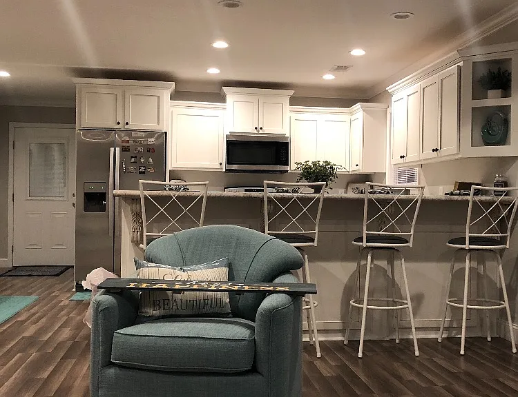 28 Celadon St — Photo 5