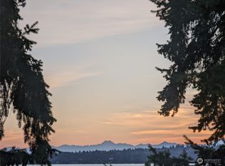 350 4th Ave S APT 2, Kirkland, WA 98033