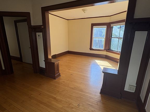 3rd image of 2324 N Weil St APT 2