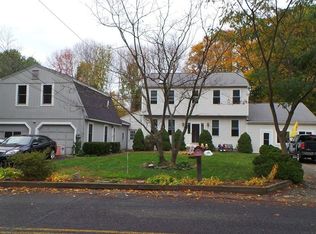 38 Walnut St, Foxboro, MA 02035