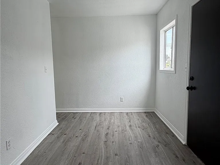 304 W Cedar St — Photo 4