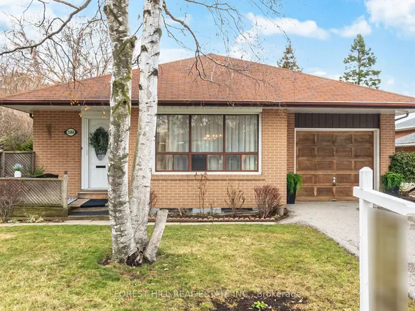 1588 Hobbs Cres, Mississauga, ON L5J 3R9