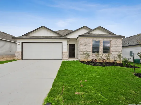 2825 Sun Bayou, Seguin, TX 78155