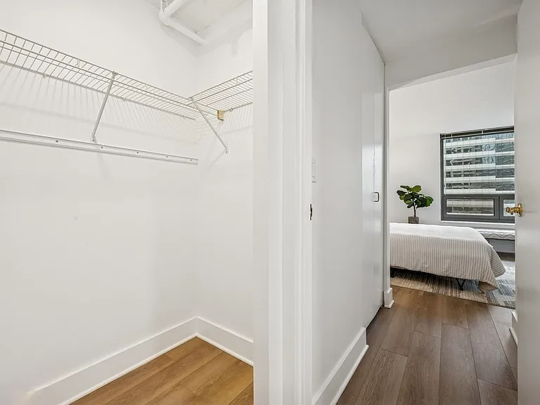 440 N Wabash Ave #3401 — Photo 6