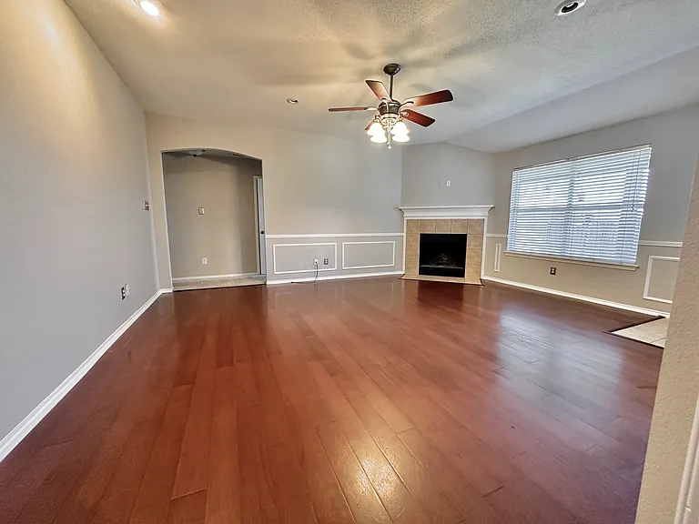 4905 Spur Ridge Ct — Photo 6