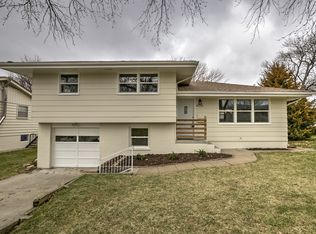 8210 Decatur St, Omaha, NE 68114