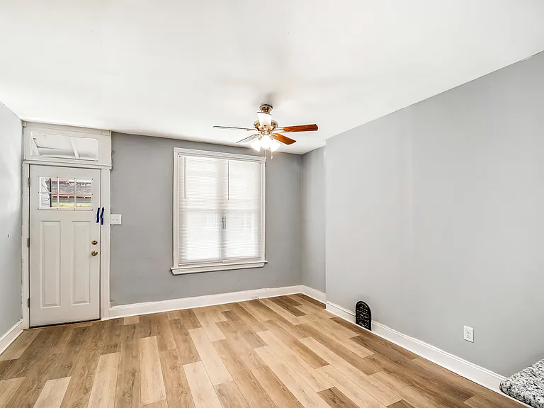 5167 Reno St — Photo 5