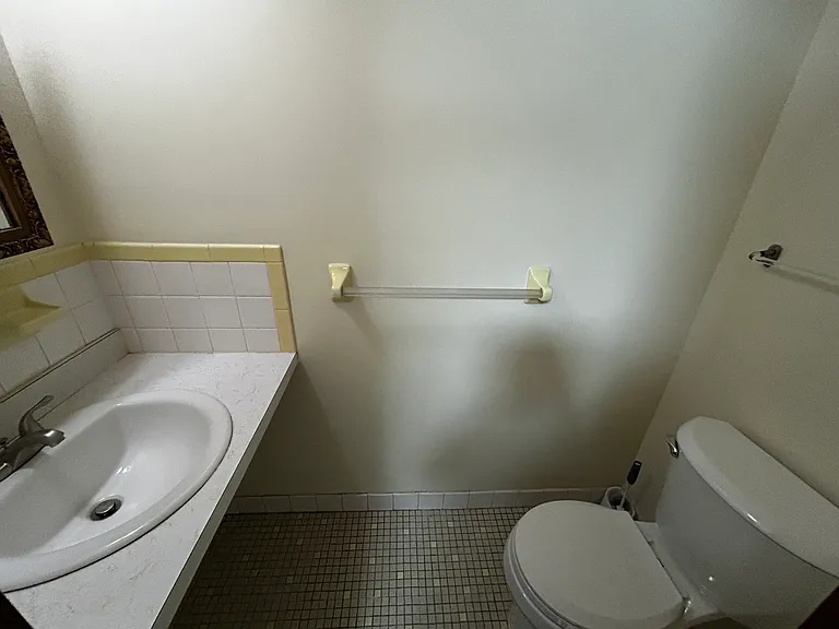 6805 Hana Rd — Photo 12