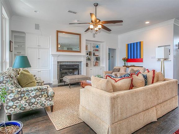 5th image of 401 Chandler Dr