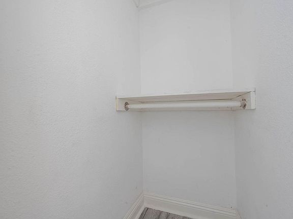 2nd image of 934 Arapahoe St #35