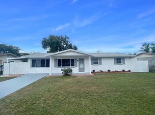 2808 Pineway Dr, Orlando, FL 32839