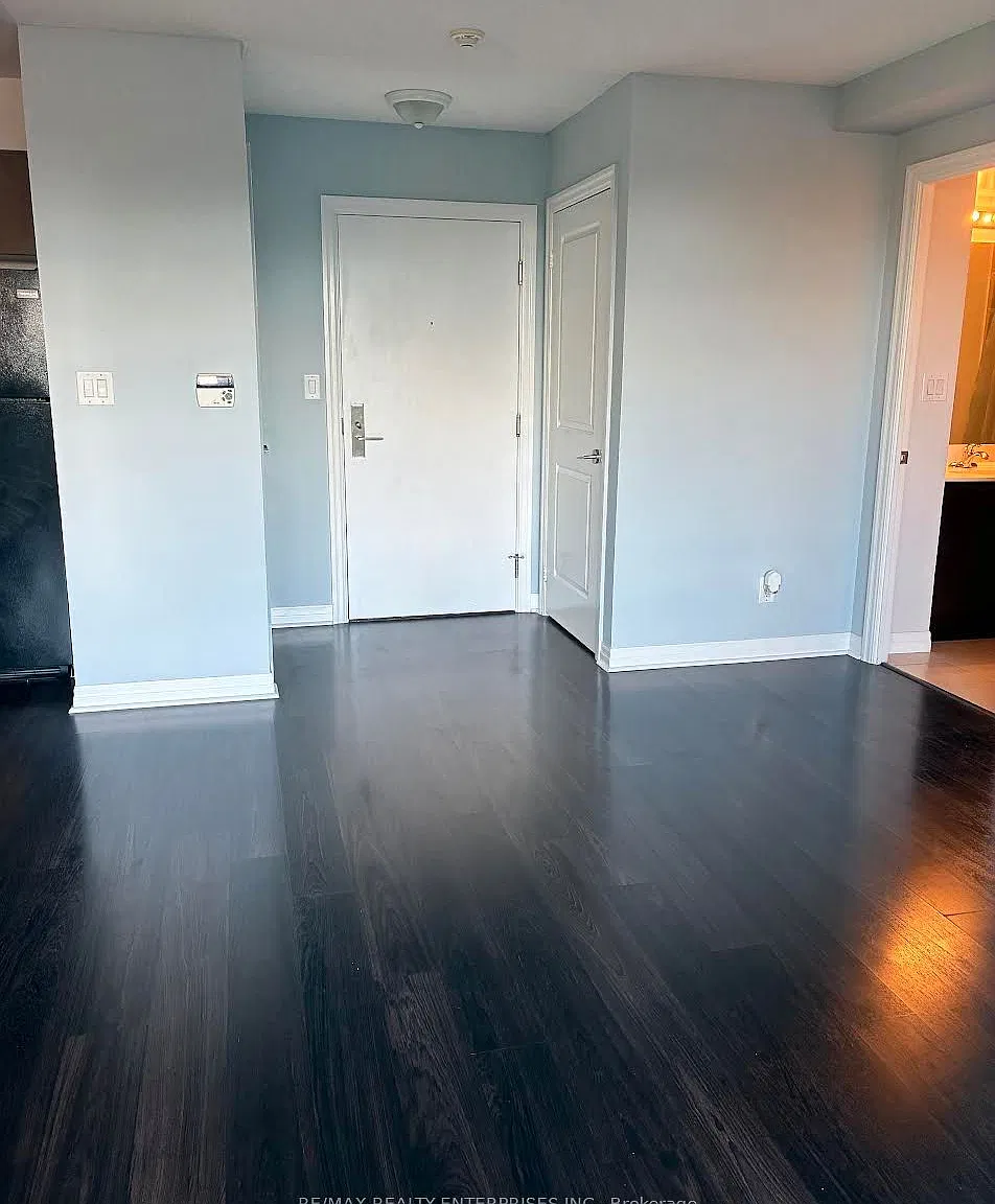 1 bed, $2,100 — Photo 2