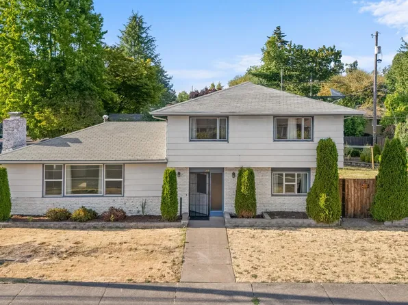 389 Maxwell Rd, Eugene, OR 97404