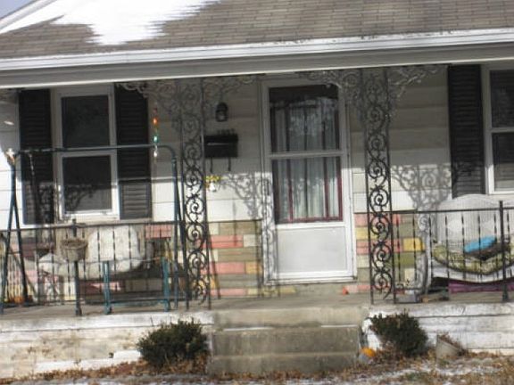 4th image of 1807 E Belle Ave