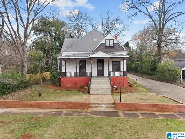 109 Margaret St, Talladega, AL 35160