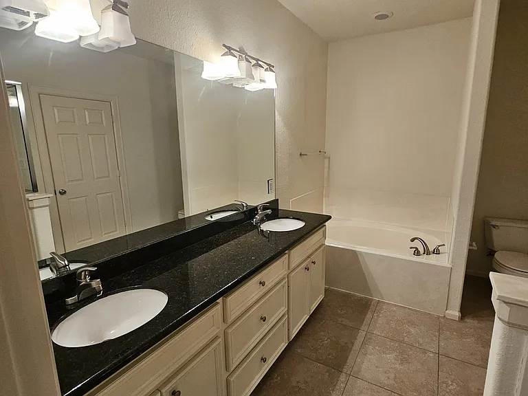 2865 Westhollow Dr #71 — Photo 36