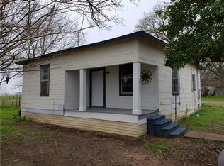 2902 S Main St, Taylor, TX 76574