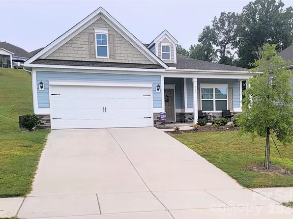 343 Ox Bow Cir, Mount Holly, NC 28120