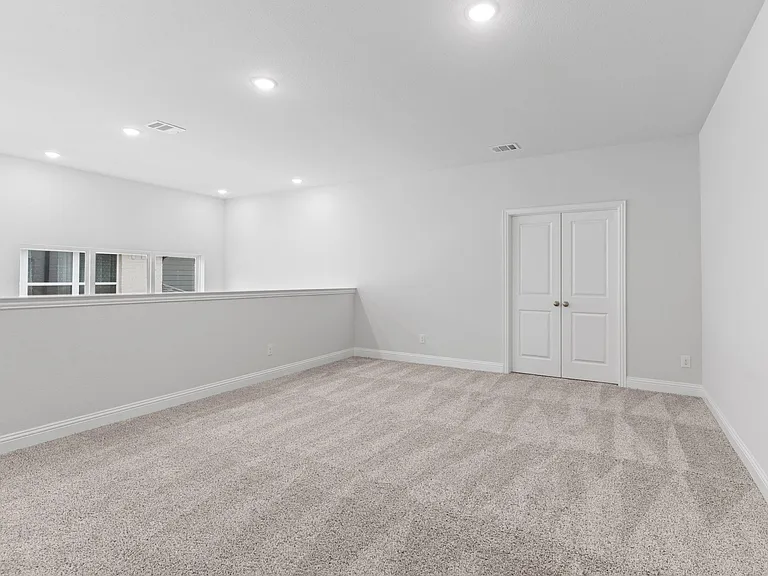 704 Fencerow Trl — Photo 22
