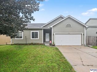 7312 S 182nd St, Omaha, NE 68136