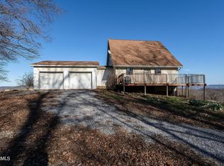 295 Cobb Rd, Surgoinsville, TN 37873